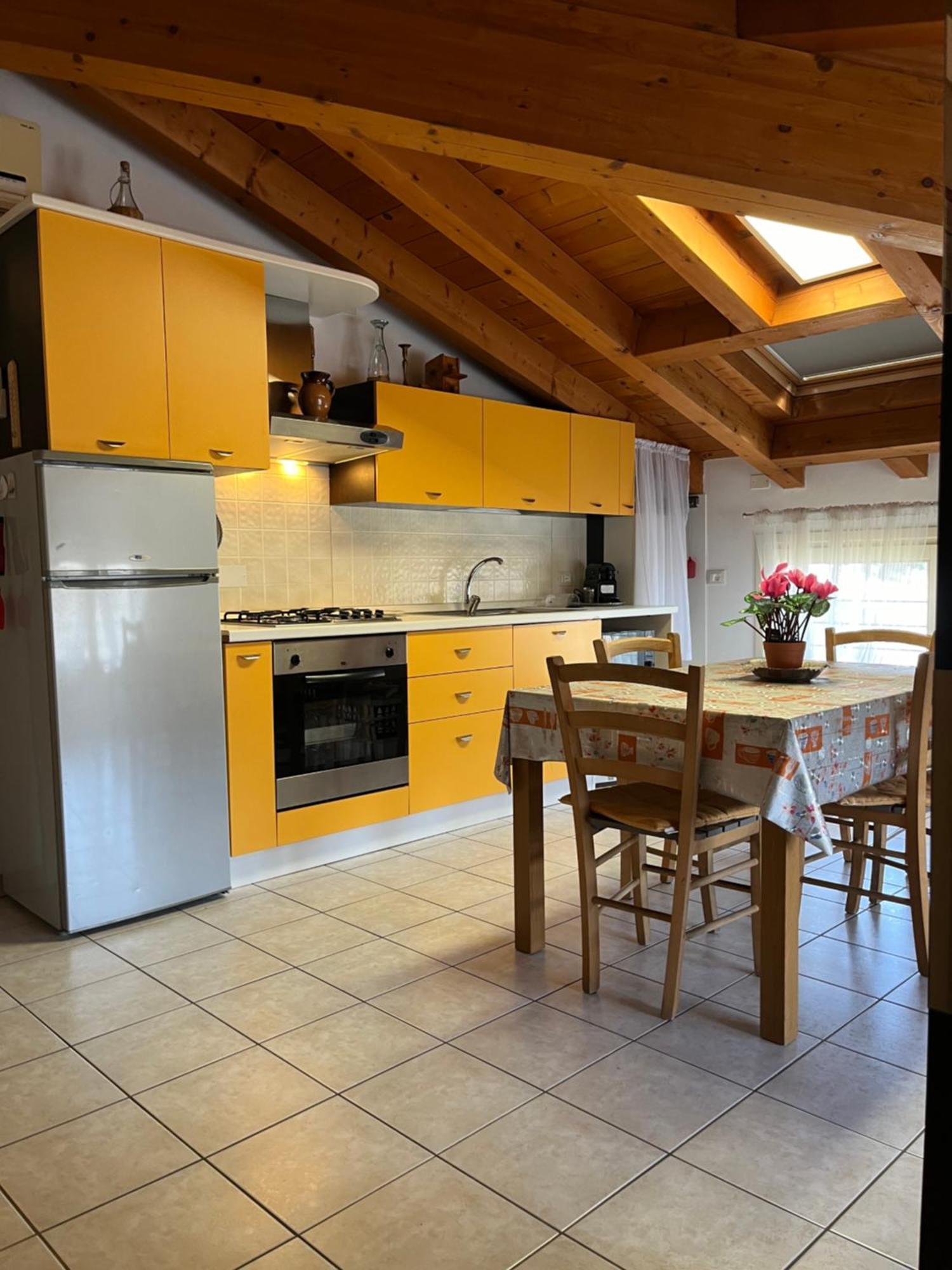 Anna Appartamento Vacanze Monticelli Brusati Экстерьер фото